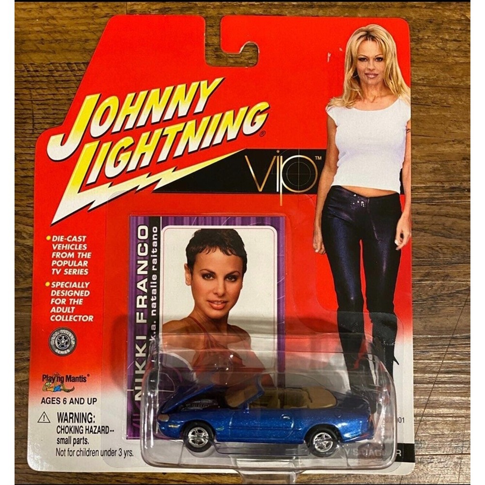 Johnny Lightning Vallery's Jaguar Die-Cast Car VIP Nikki‎ Franco Natalia Raitano